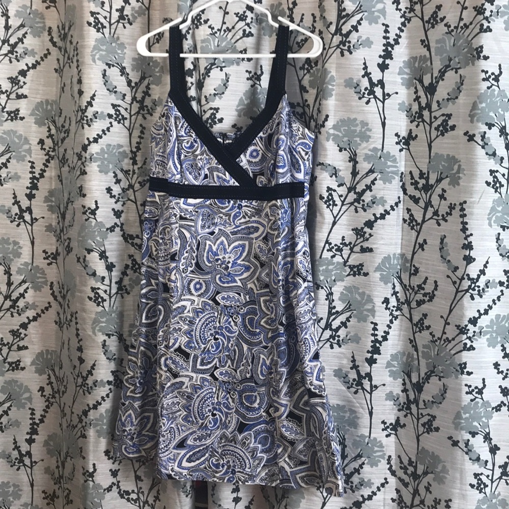 A line knee length dress